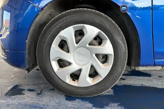 Dacia Sandero Essential Manual Petrol Hatchback - Stock Number (1655383) - 44th supplementary image
