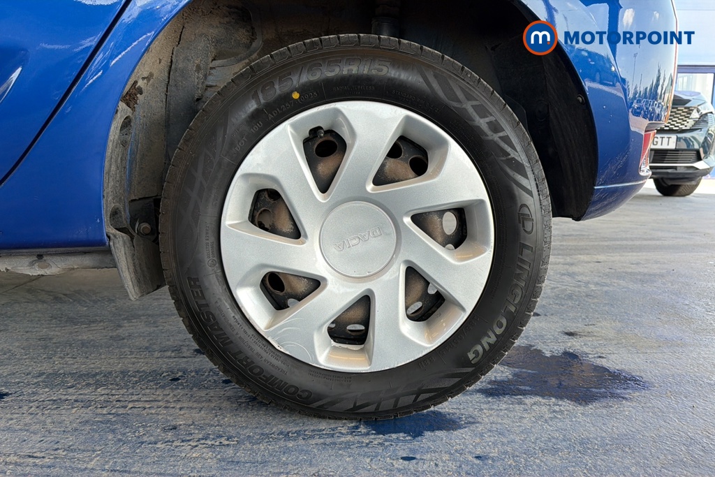 Dacia Sandero Essential Manual Petrol Hatchback - Stock Number (1655383) - 45th supplementary image