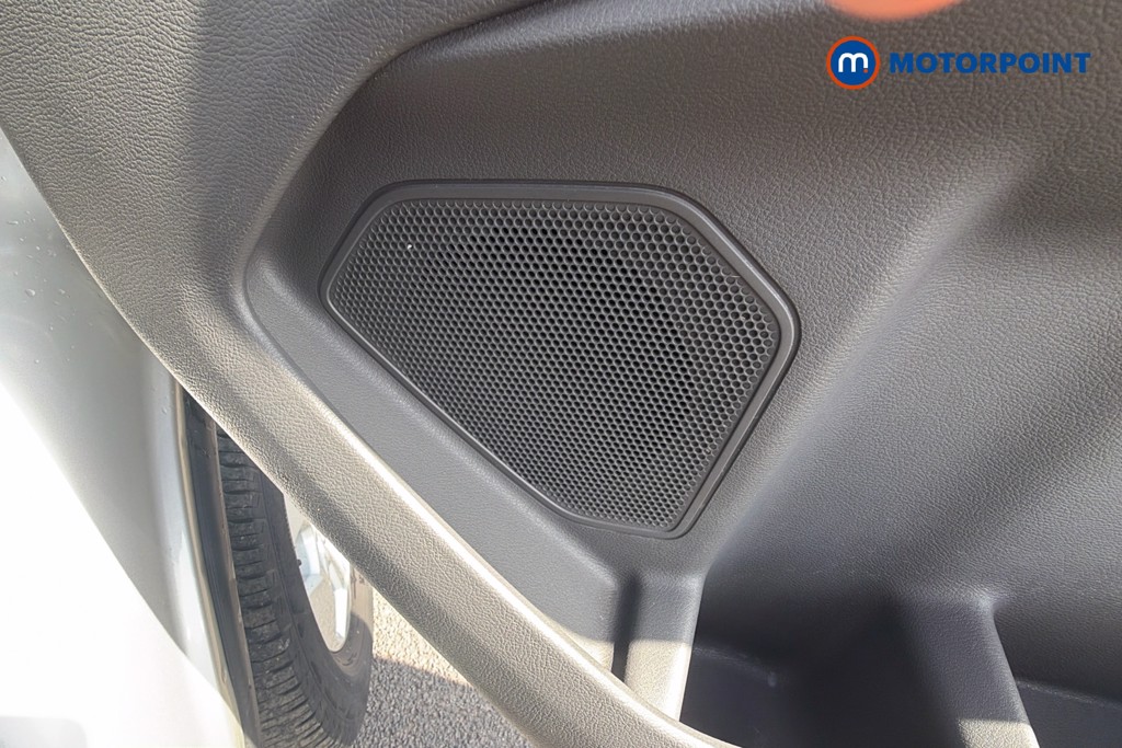 Ford Transit Limited Automatic Diesel Medium Roof Van - Stock Number (1632799) - 21st supplementary image