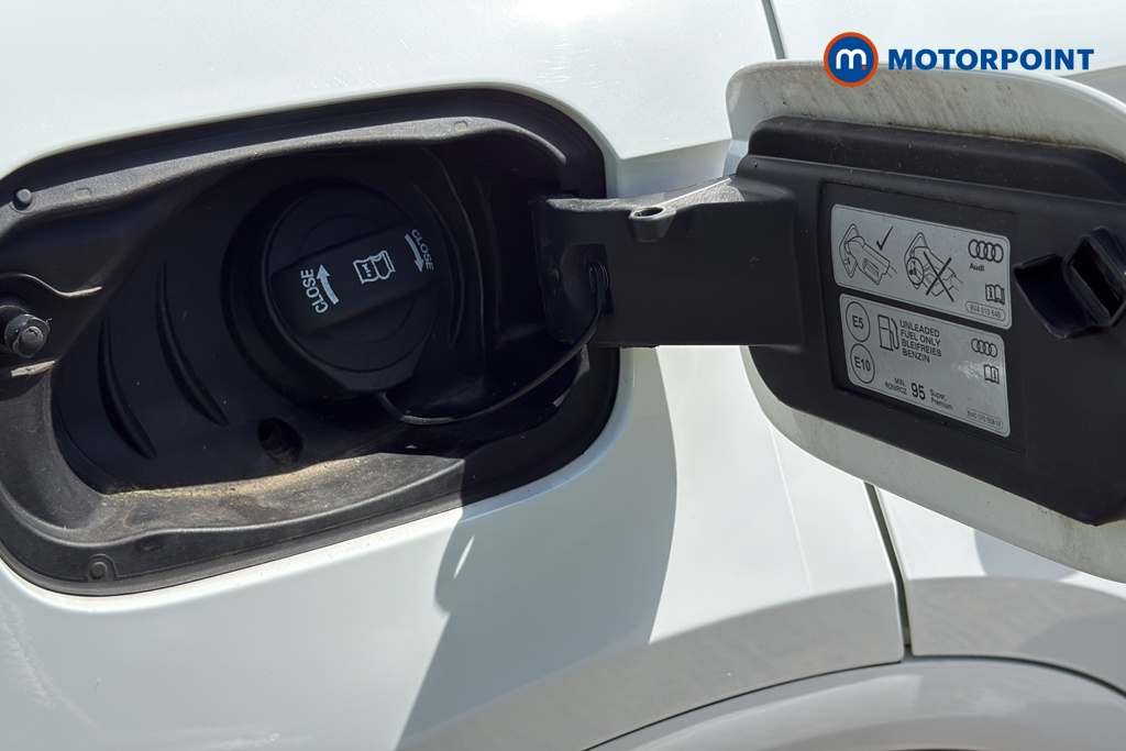 Audi Q5 Black Edition Automatic Petrol Plug-In Hybrid SUV - Stock Number (1641219) - 40th supplementary image