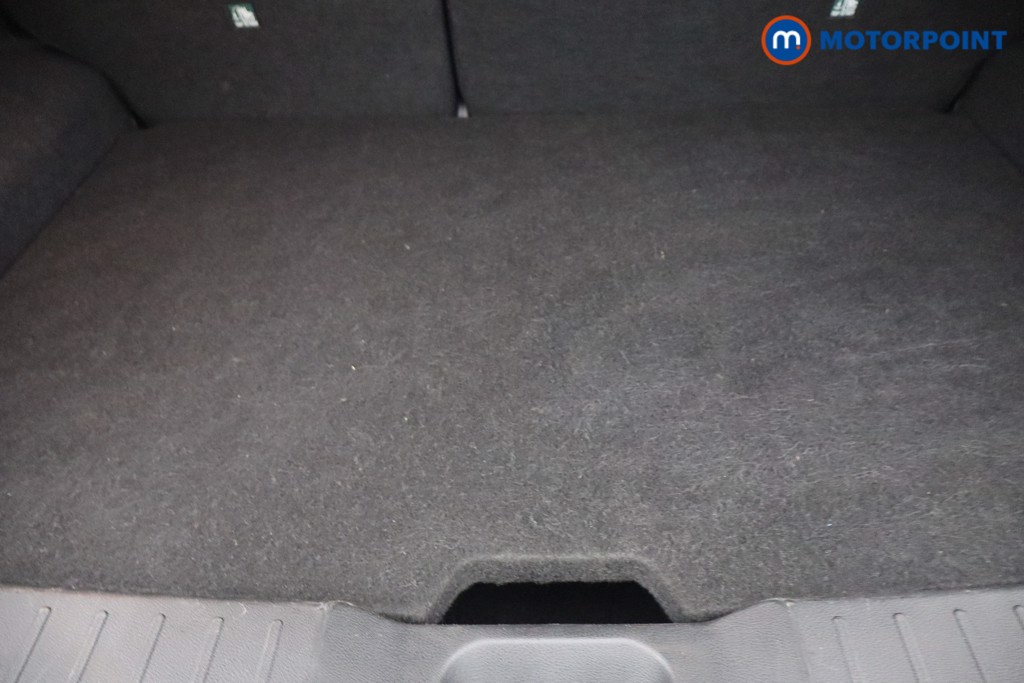 Nissan Juke N-Connecta Automatic Petrol SUV - Stock Number (1642421) - 5th supplementary image