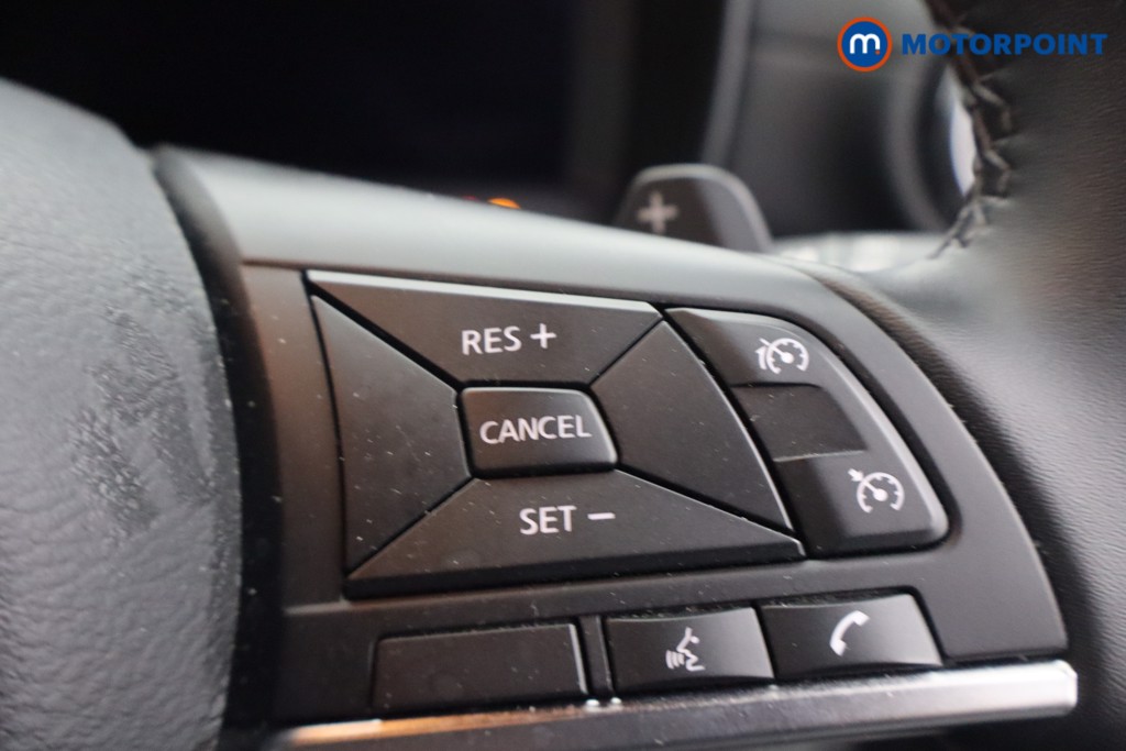 Nissan Juke N-Connecta Automatic Petrol SUV - Stock Number (1642421) - 15th supplementary image
