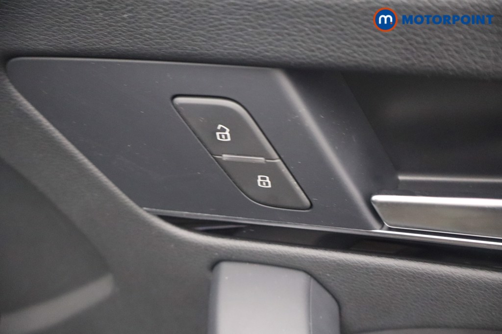 Audi Q5 Edition 1 Automatic Petrol Plug-In Hybrid SUV - Stock Number (1643391) - 11th supplementary image