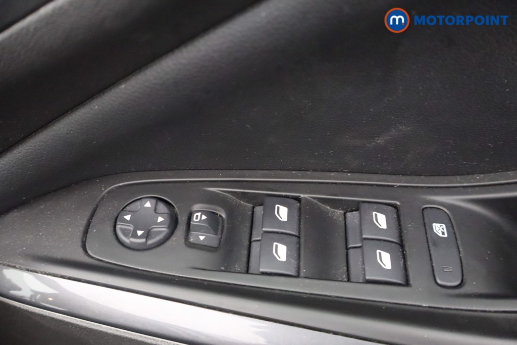 Vauxhall Grandland X Sri Nav Manual Petrol SUV - Stock Number (1643538) - 10th supplementary image