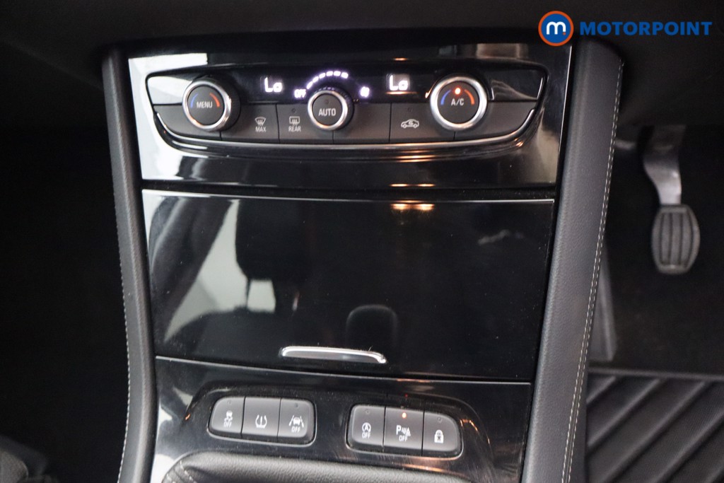 Vauxhall Grandland X Sri Nav Manual Petrol SUV - Stock Number (1643538) - 16th supplementary image
