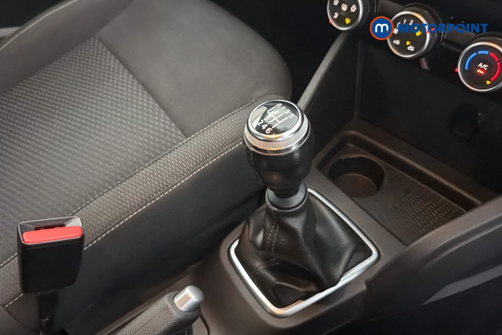 Dacia Duster Comfort Manual Diesel SUV - Stock Number (1644808) - 15th supplementary image