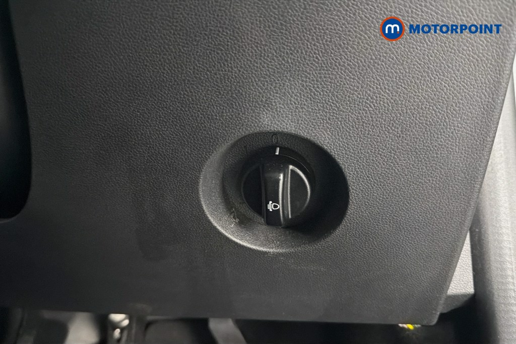 Dacia Duster Comfort Manual Diesel SUV - Stock Number (1644808) - 18th supplementary image