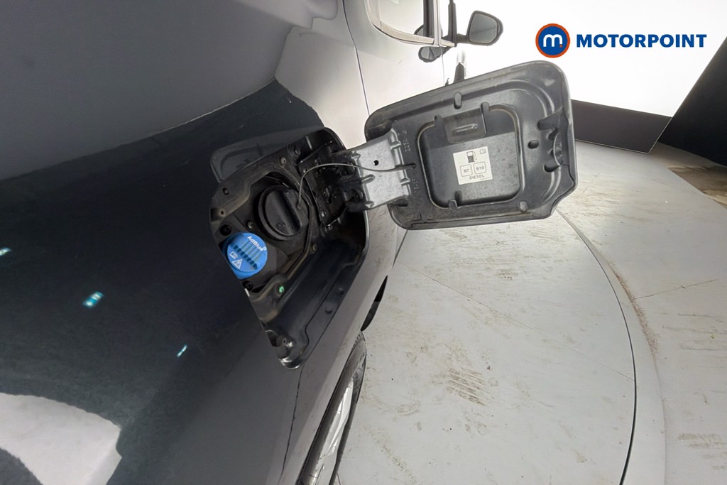 Dacia Duster Comfort Manual Diesel SUV - Stock Number (1644808) - 41st supplementary image