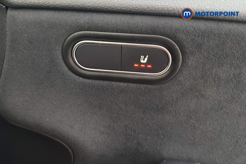 Mercedes-Benz A Class Amg Line Manual Petrol Hatchback - Stock Number (1644851) - 14th supplementary image