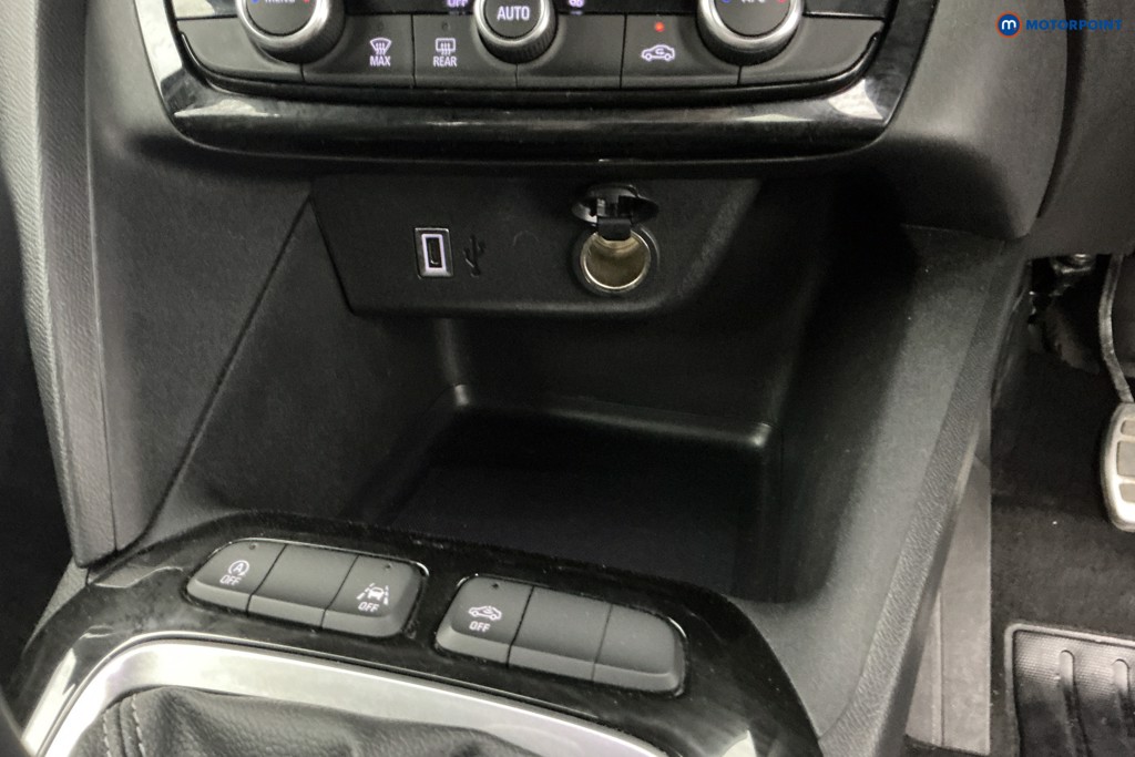 Vauxhall Corsa GS Manual Petrol Hatchback - Stock Number (1645358) - 16th supplementary image