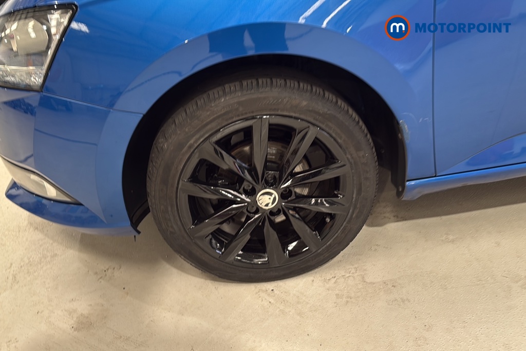 Skoda Fabia Colour Edition Manual Petrol Hatchback - Stock Number (1646921) - 44th supplementary image