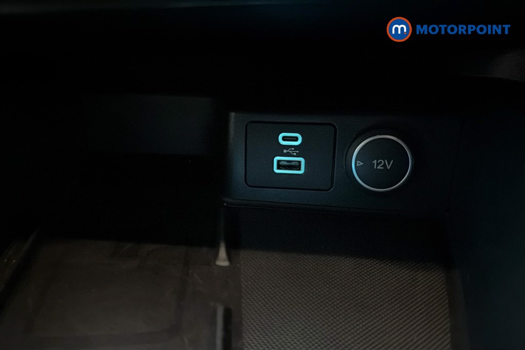 Ford Kuga St-Line Automatic Diesel SUV - Stock Number (1647856) - 17th supplementary image