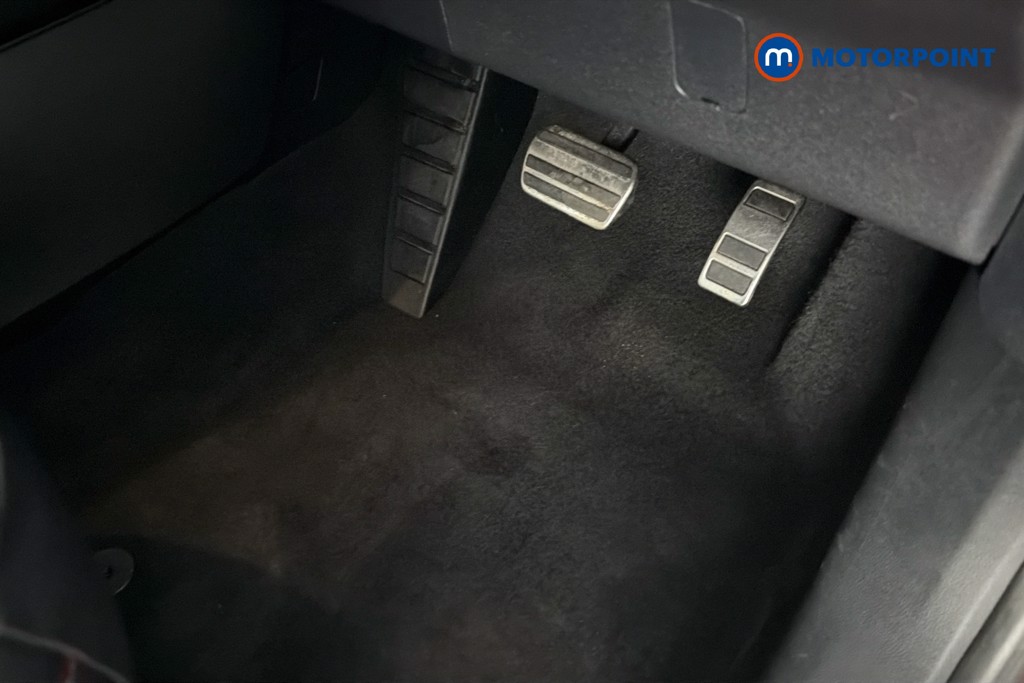 Ford Kuga St-Line Automatic Diesel SUV - Stock Number (1647856) - 27th supplementary image