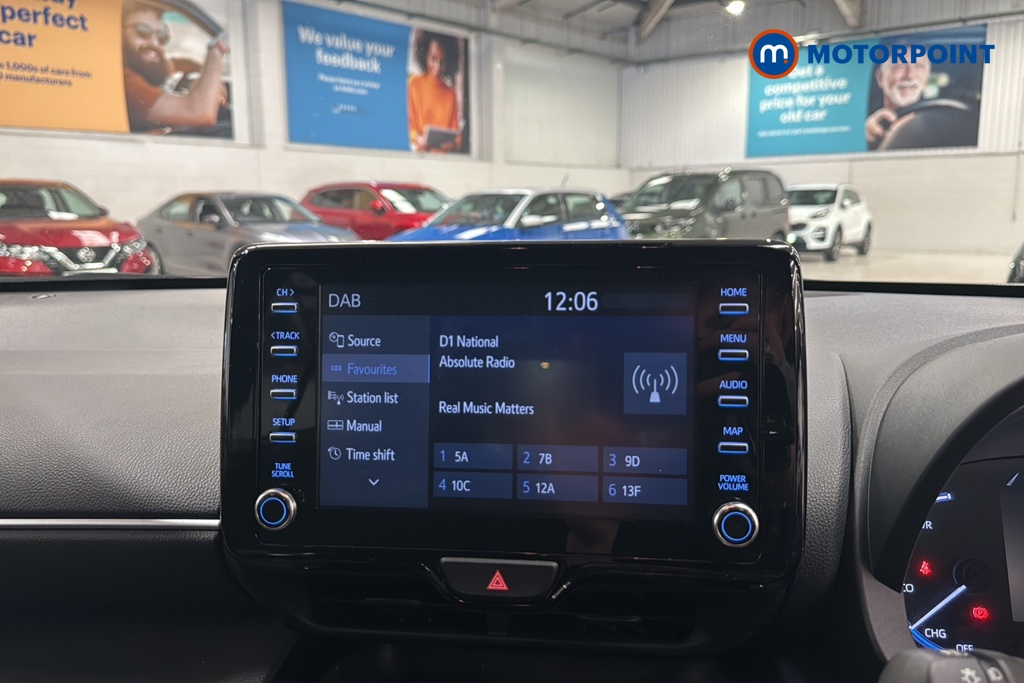 Toyota Yaris Cross Design Automatic Petrol-Electric Hybrid Estate - Stock Number (1648281) - 8th supplementary image