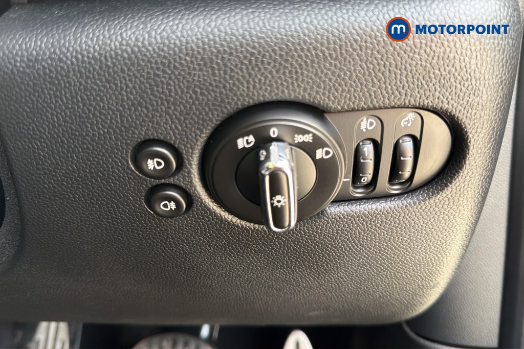 Mini Hatchback Cooper S Sport Automatic Petrol Hatchback - Stock Number (1648299) - 18th supplementary image