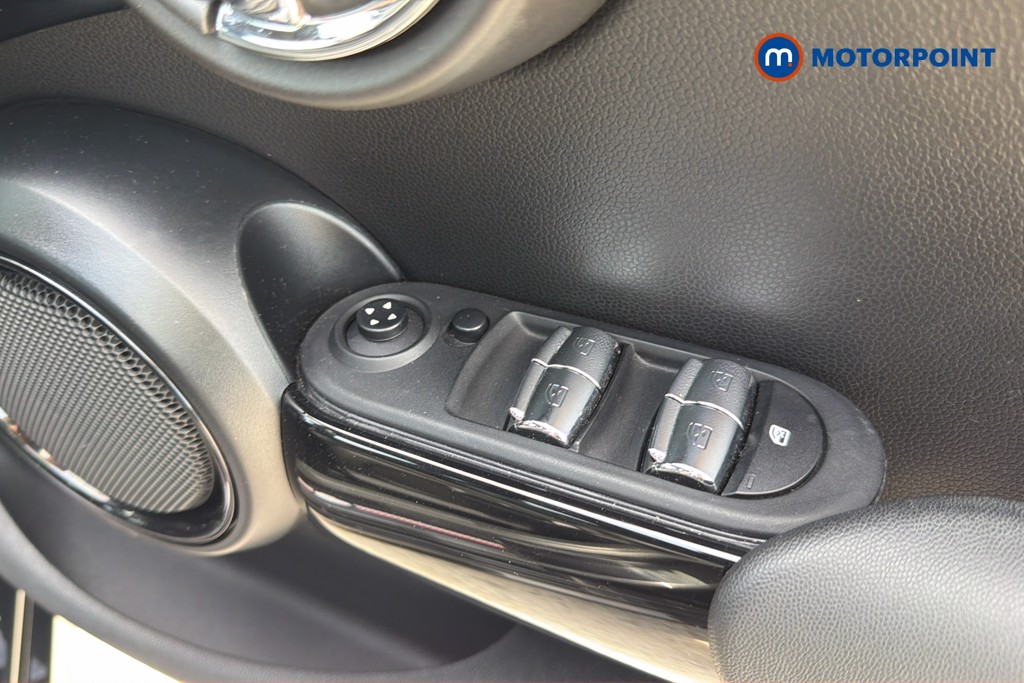 Mini Hatchback Cooper S Sport Automatic Petrol Hatchback - Stock Number (1648299) - 20th supplementary image