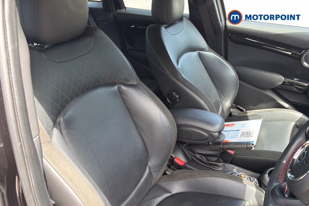 Mini Hatchback Cooper S Sport Automatic Petrol Hatchback - Stock Number (1648299) - 22nd supplementary image
