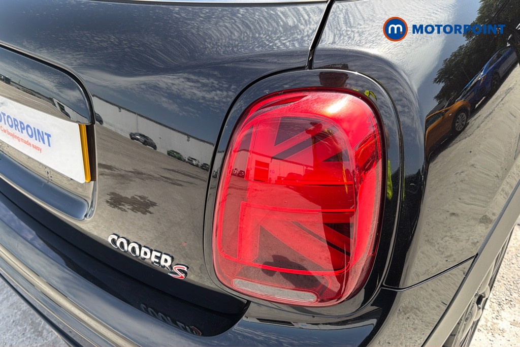 Mini Hatchback Cooper S Sport Automatic Petrol Hatchback - Stock Number (1648299) - 37th supplementary image