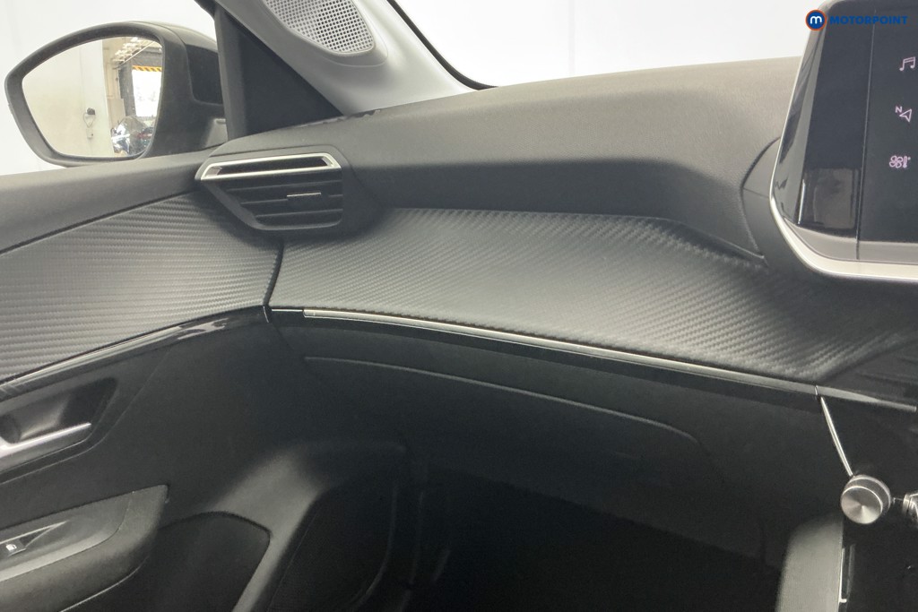 Peugeot 208 Active Premium -Plus Manual Petrol Hatchback - Stock Number (1648418) - 17th supplementary image