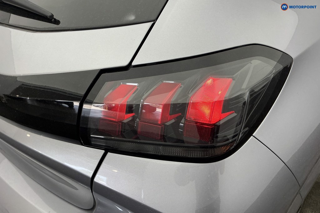 Peugeot 208 Active Premium -Plus Manual Petrol Hatchback - Stock Number (1648418) - 29th supplementary image