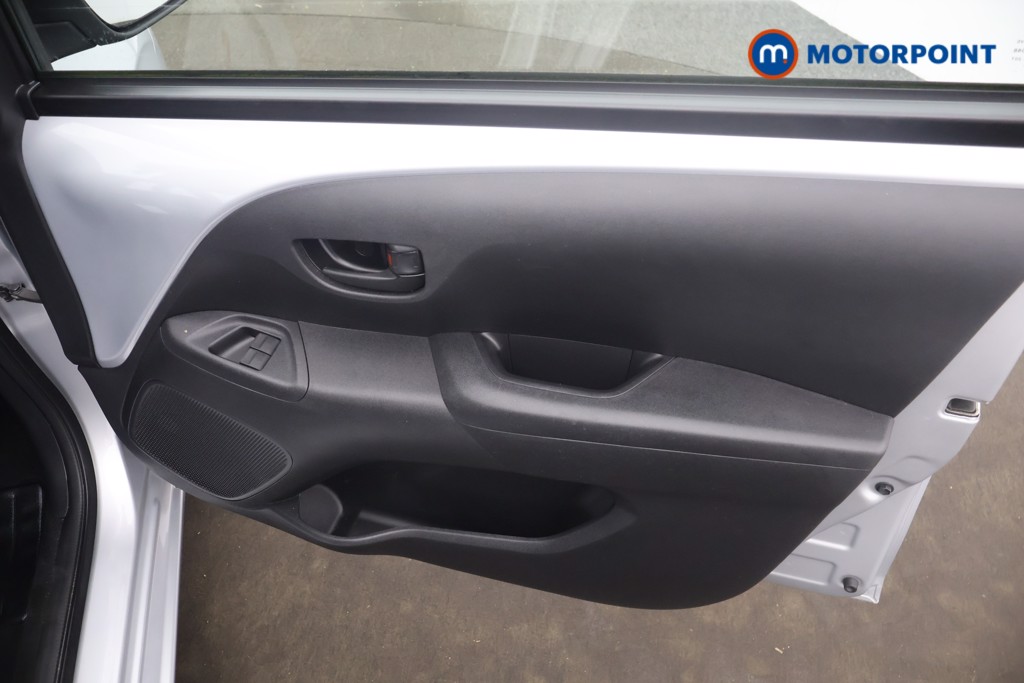 Peugeot 108 Active Manual Petrol Hatchback - Stock Number (1648608) - 14th supplementary image