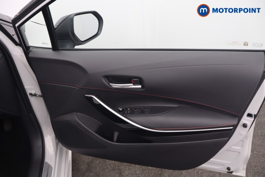Toyota Corolla Gr Sport Automatic Petrol-Electric Hybrid Hatchback - Stock Number (1648704) - 10th supplementary image
