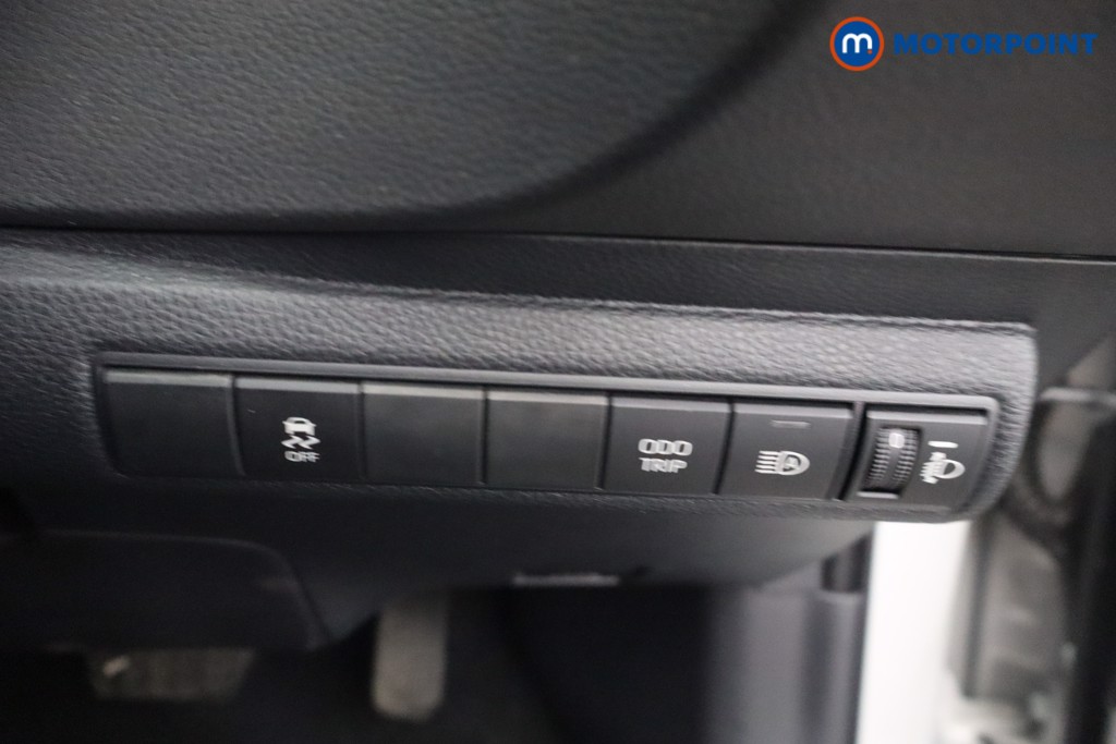 Toyota Corolla Gr Sport Automatic Petrol-Electric Hybrid Hatchback - Stock Number (1648704) - 13th supplementary image