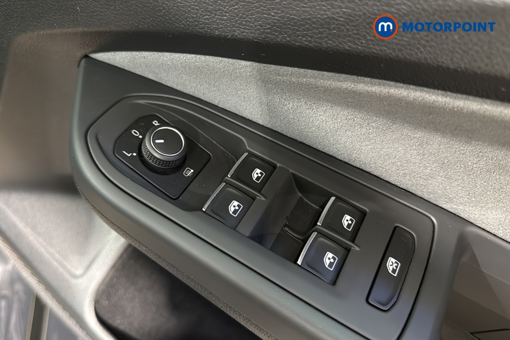 Volkswagen Golf R-Line Manual Petrol Hatchback - Stock Number (1648847) - 19th supplementary image