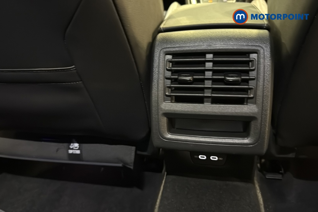 Volkswagen Golf R-Line Manual Petrol Hatchback - Stock Number (1648847) - 28th supplementary image