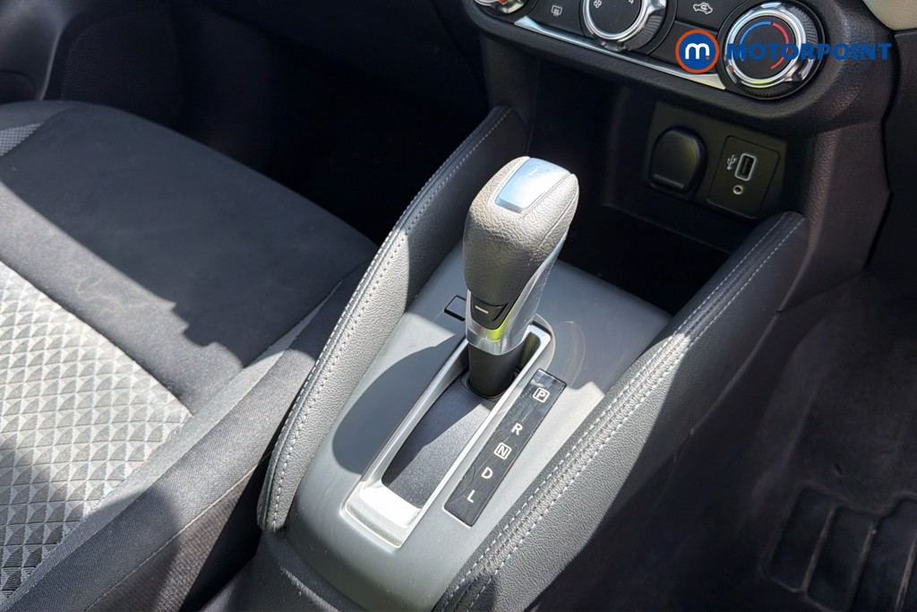 Nissan Micra Acenta Automatic Petrol Hatchback - Stock Number (1649007) - 15th supplementary image