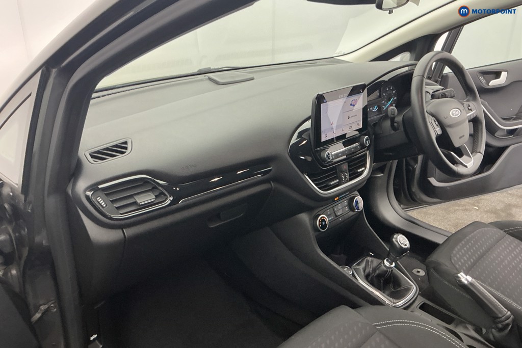 Ford Fiesta Zetec Manual Petrol Hatchback - Stock Number (1649167) - 9th supplementary image