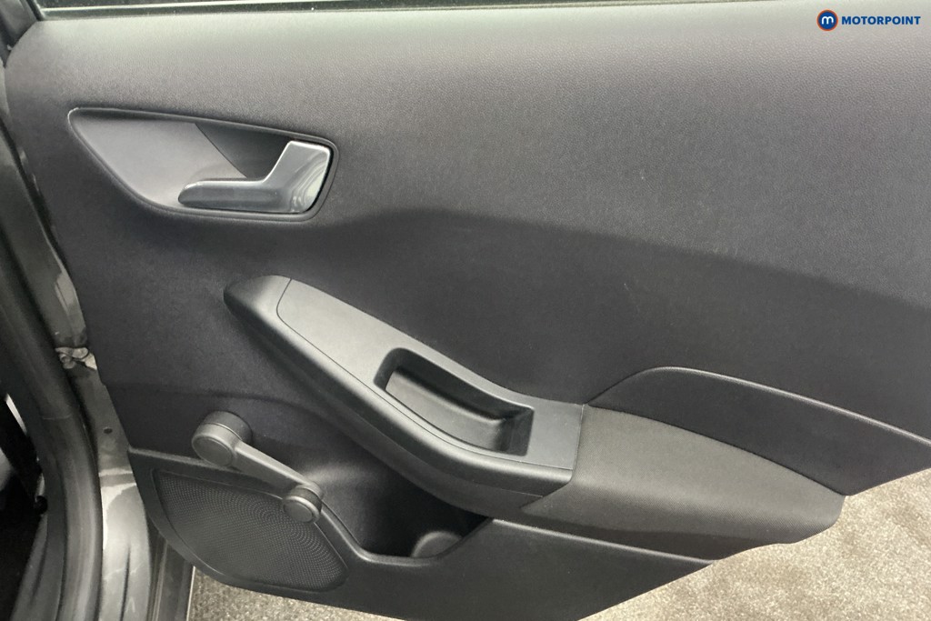 Ford Fiesta Zetec Manual Petrol Hatchback - Stock Number (1649167) - 26th supplementary image