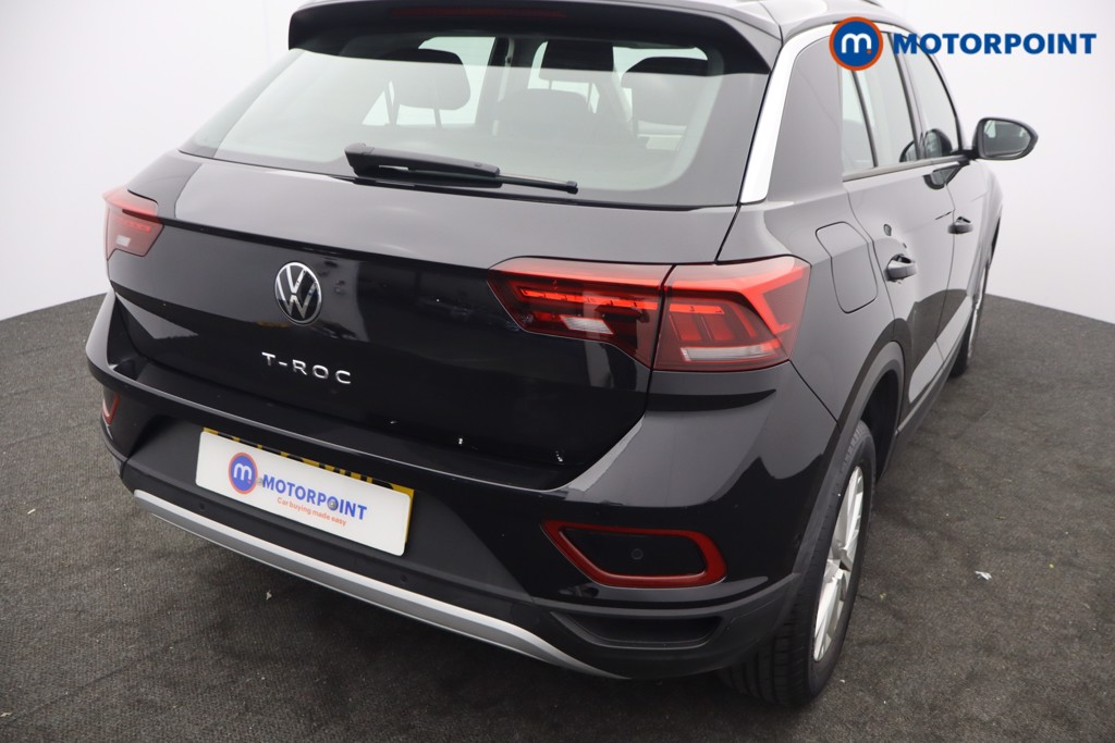 Volkswagen T-Roc Life Manual Petrol SUV - Stock Number (1649450) - 2nd supplementary image