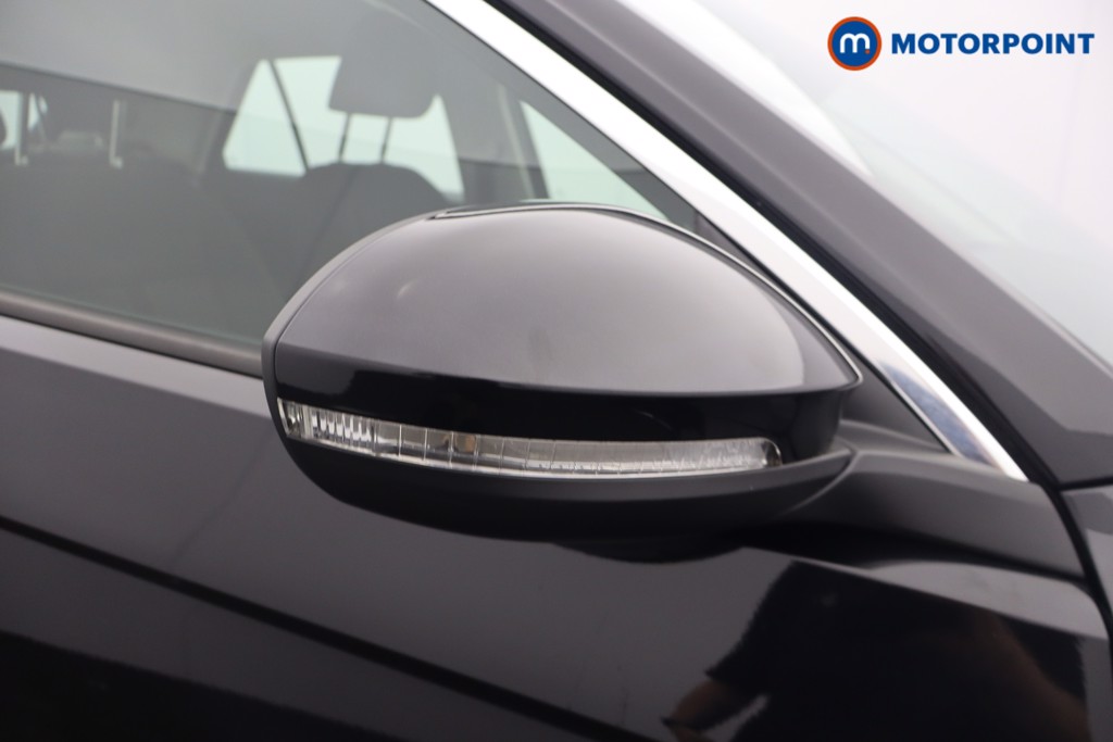 Volkswagen T-Roc Life Manual Petrol SUV - Stock Number (1649450) - 20th supplementary image
