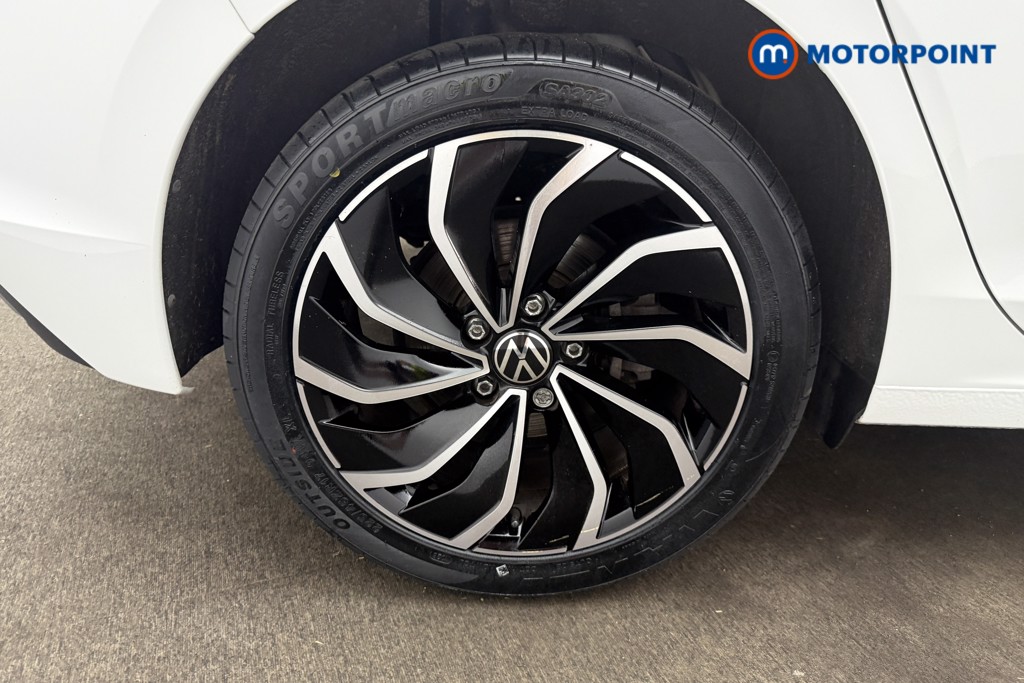 Volkswagen Golf Style Edition Manual Petrol Hatchback - Stock Number (1649672) - 24th supplementary image