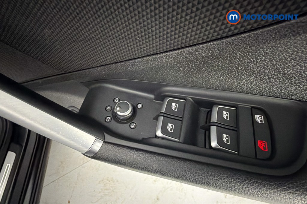 Audi Q2 S Line Automatic Petrol SUV - Stock Number (1650649) - 20th supplementary image