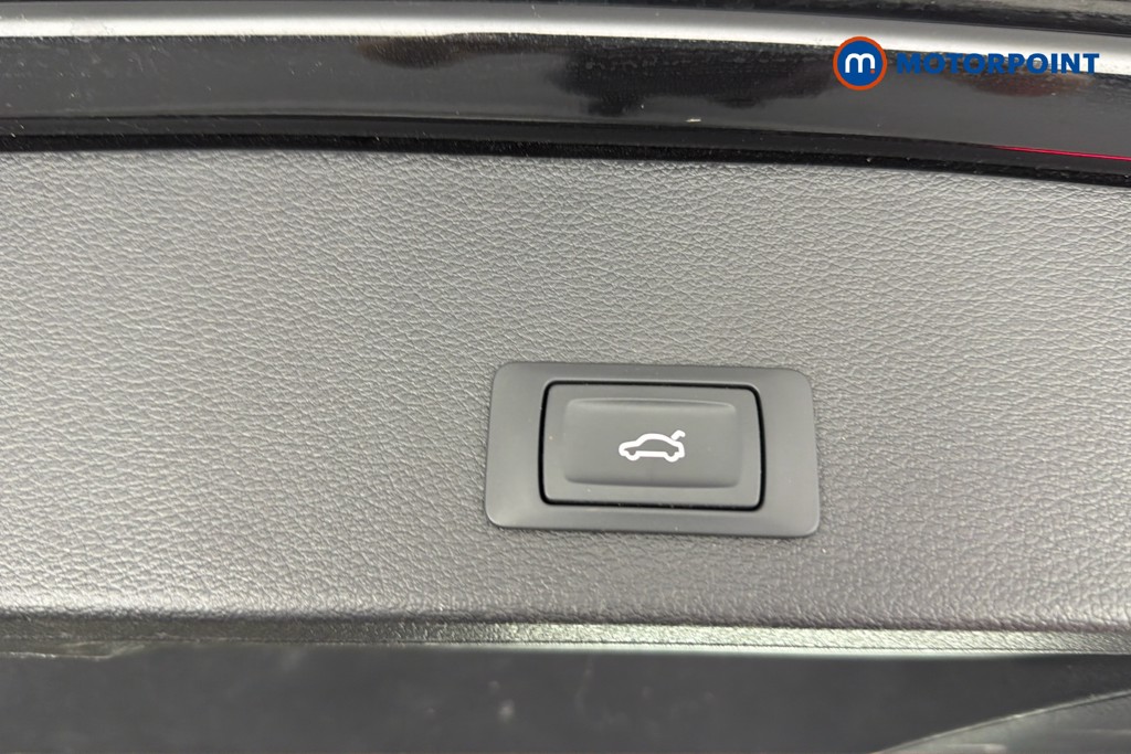 Audi Q2 S Line Automatic Petrol SUV - Stock Number (1650649) - 35th supplementary image