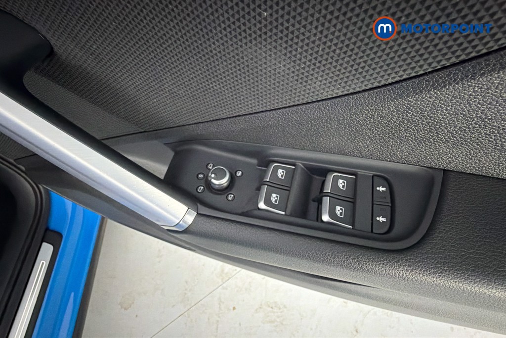 Audi Q2 Black Edition Automatic Petrol SUV - Stock Number (1651215) - 20th supplementary image