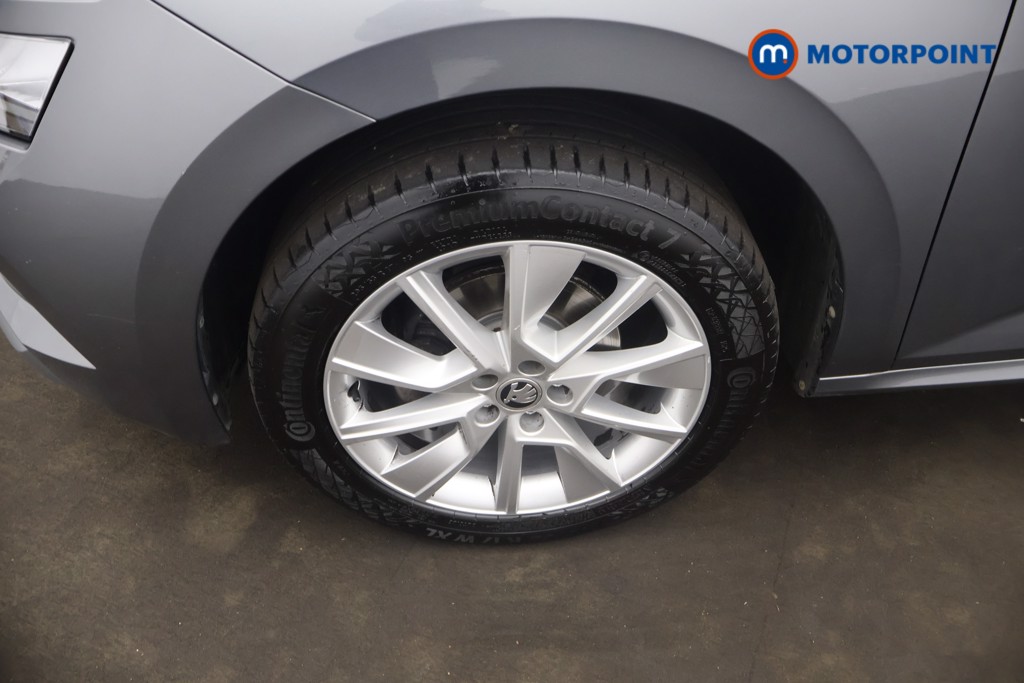 Skoda Kamiq Se Drive Manual Petrol SUV - Stock Number (1652109) - 1st supplementary image