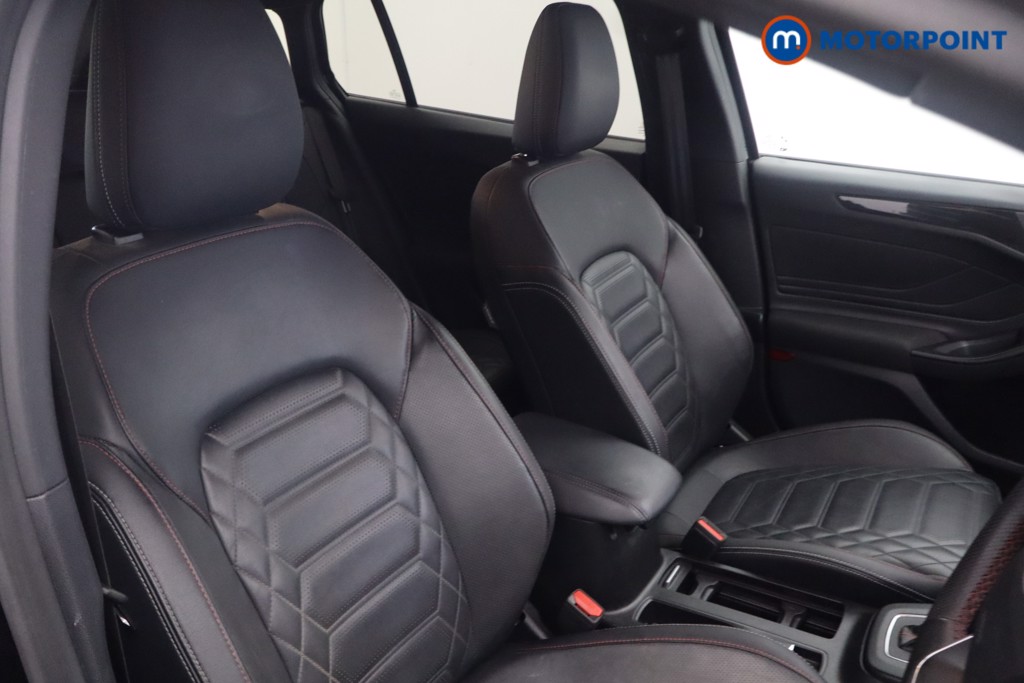 Ford Focus St-Line X Automatic Petrol Estate - Stock Number (1652216) - 12th supplementary image