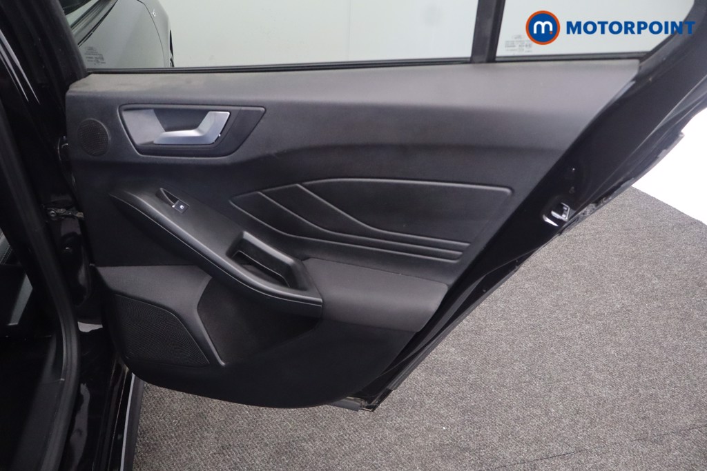 Ford Focus St-Line X Automatic Petrol Estate - Stock Number (1652216) - 21st supplementary image