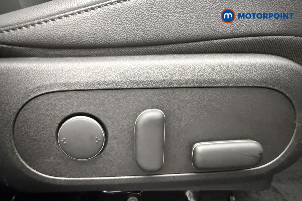 Hyundai Kona Ultimate Manual Petrol SUV - Stock Number (1652505) - 18th supplementary image