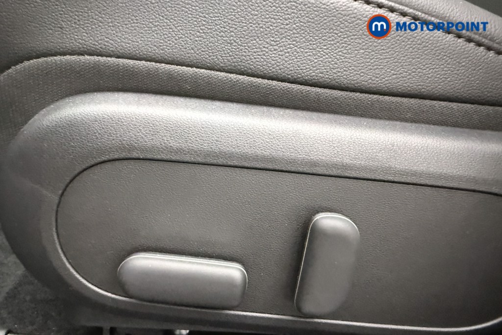 Hyundai Kona Ultimate Manual Petrol SUV - Stock Number (1652505) - 19th supplementary image
