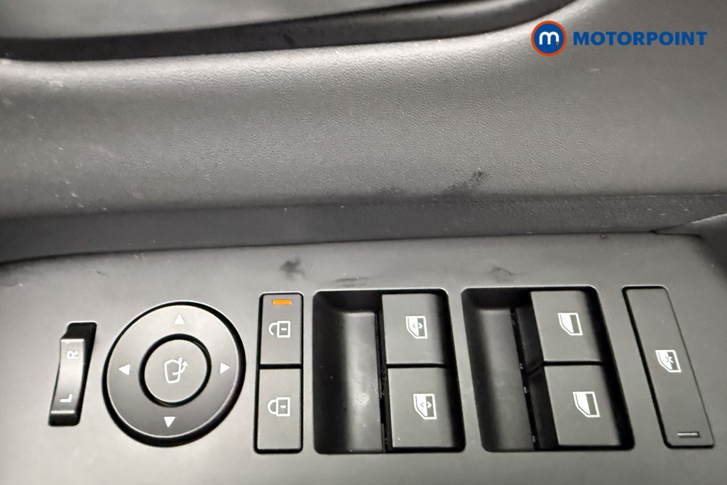 Hyundai Kona Ultimate Manual Petrol SUV - Stock Number (1652505) - 21st supplementary image