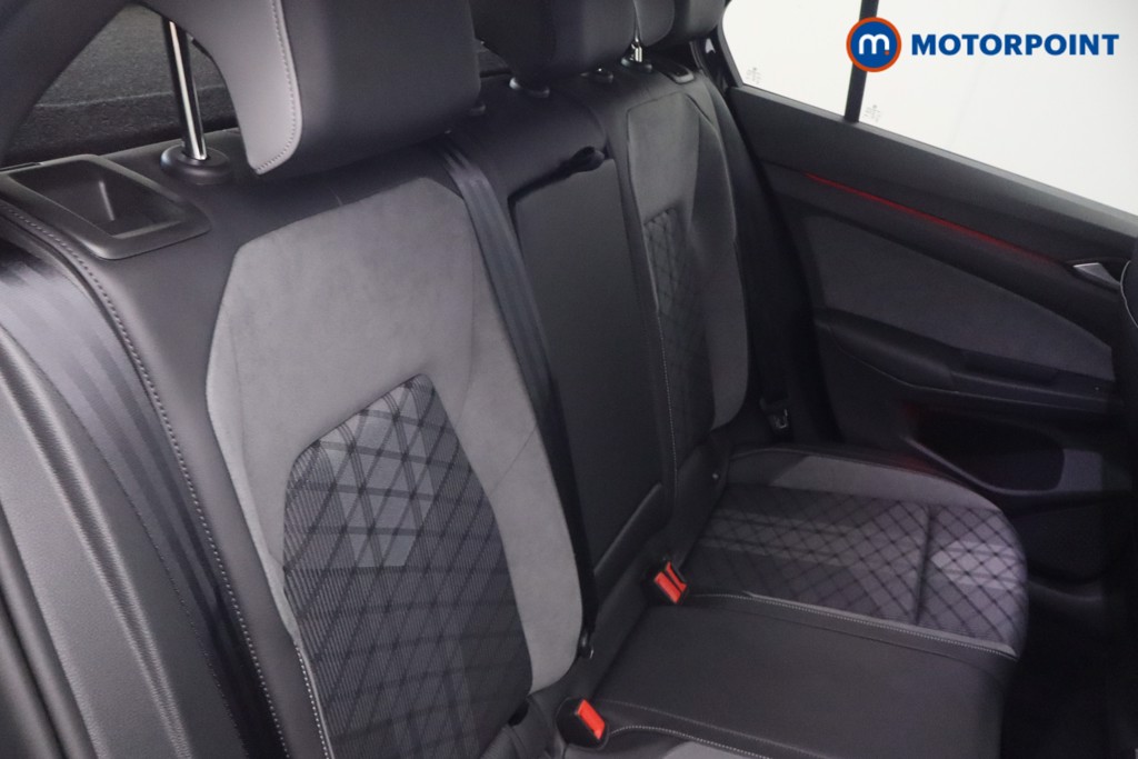 Volkswagen Golf R-Line Manual Petrol Hatchback - Stock Number (1652785) - 18th supplementary image