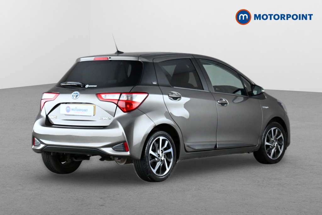 Toyota Yaris Y20 Automatic Petrol-Electric Hybrid Hatchback - Stock Number (1653040) - Drivers side rear corner