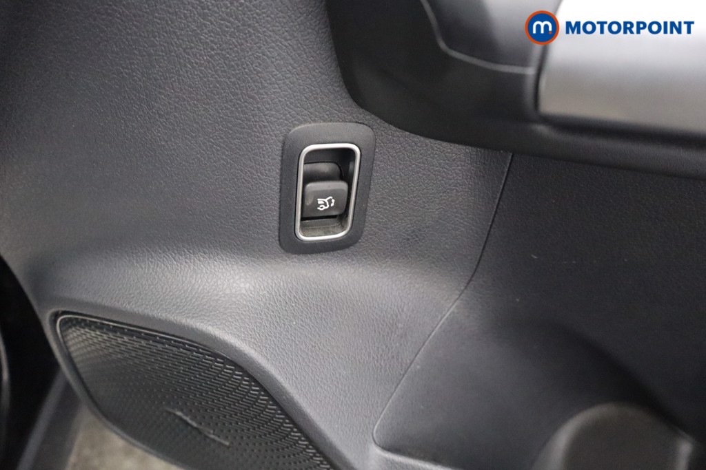 Mercedes-Benz EQA Amg Line Automatic Electric SUV - Stock Number (1653213) - 13th supplementary image