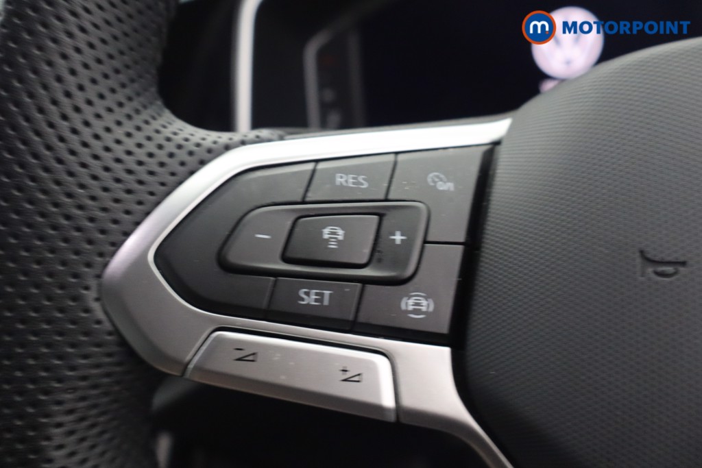 Volkswagen T-Roc R-Line Automatic Petrol SUV - Stock Number (1654025) - 15th supplementary image