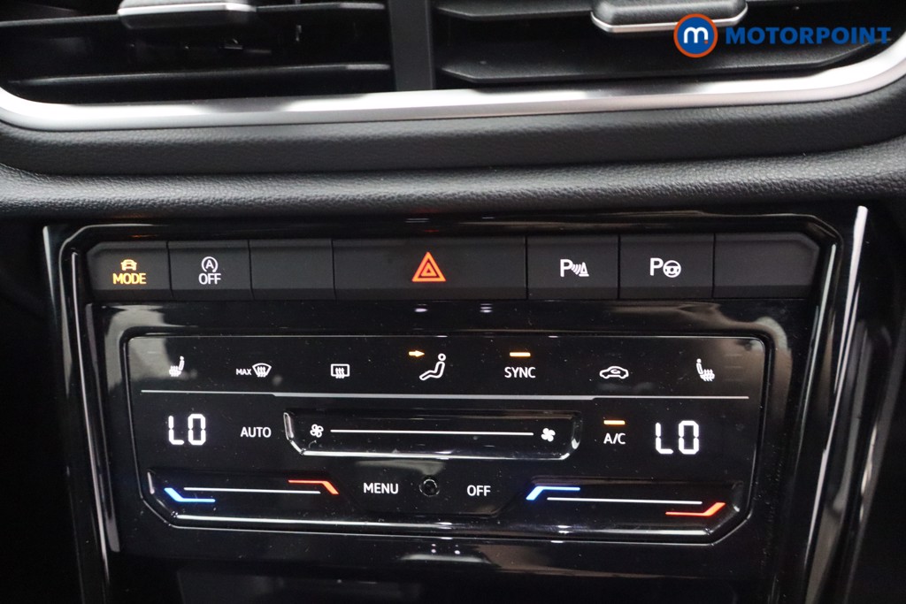 Volkswagen T-Roc R-Line Automatic Petrol SUV - Stock Number (1654025) - 17th supplementary image