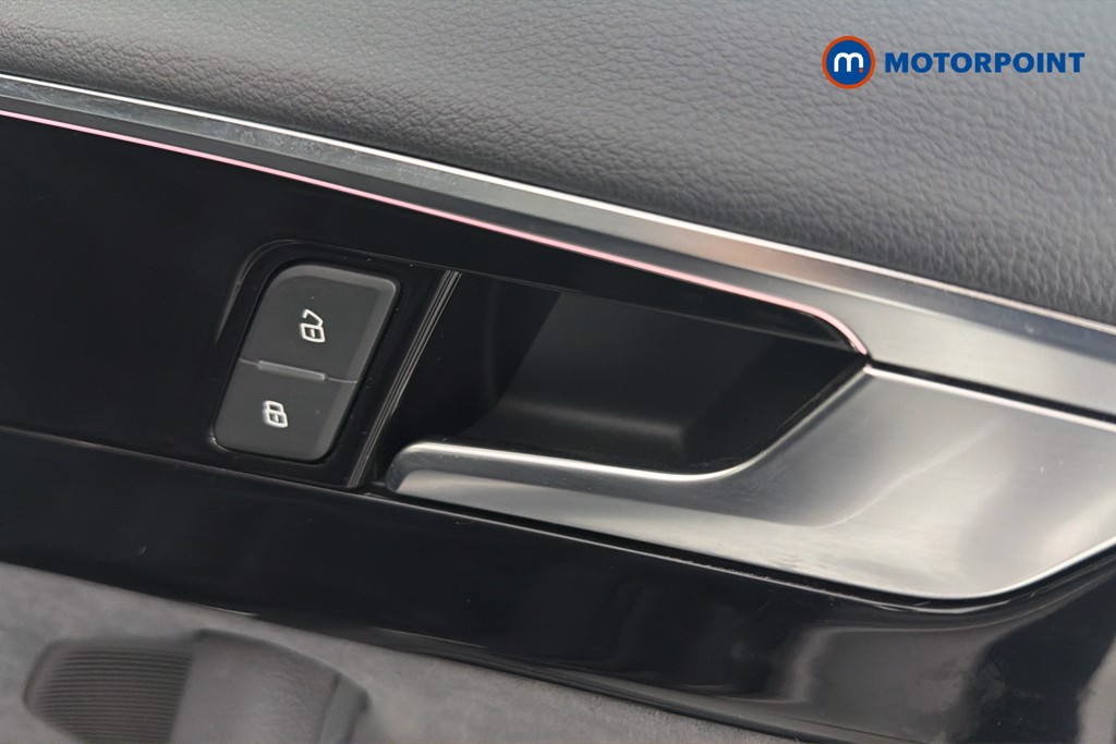 Audi A4 Black Edition Automatic Petrol Saloon - Stock Number (1654121) - 42nd supplementary image